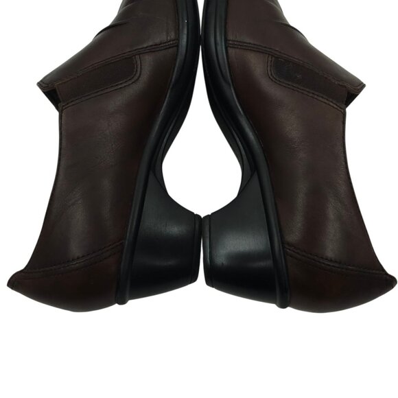 Clarks Partridge Block Heel Shoes Womens Size 9 Comfort Brown Leather Slip On - Picture 14 of 16